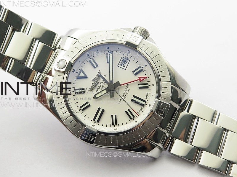 AVENGER AUTOMATIC 43MM GMT SS B50 BEST EDITION WHITE DIAL ON SS BRACELET A2824