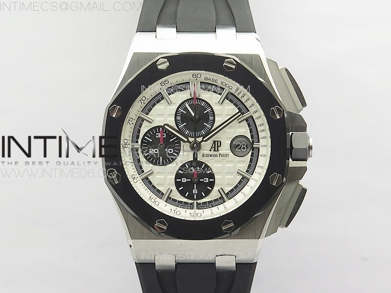 Royal Oak Offshore 44mm SS APSF 11 Best Edition White Dial on Black Rubber Strap A3126