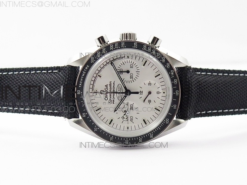 Speedmaster SS Snoopy OMF Best Edition White Dial on Nylon Strap Manual Winding Chrono Movement