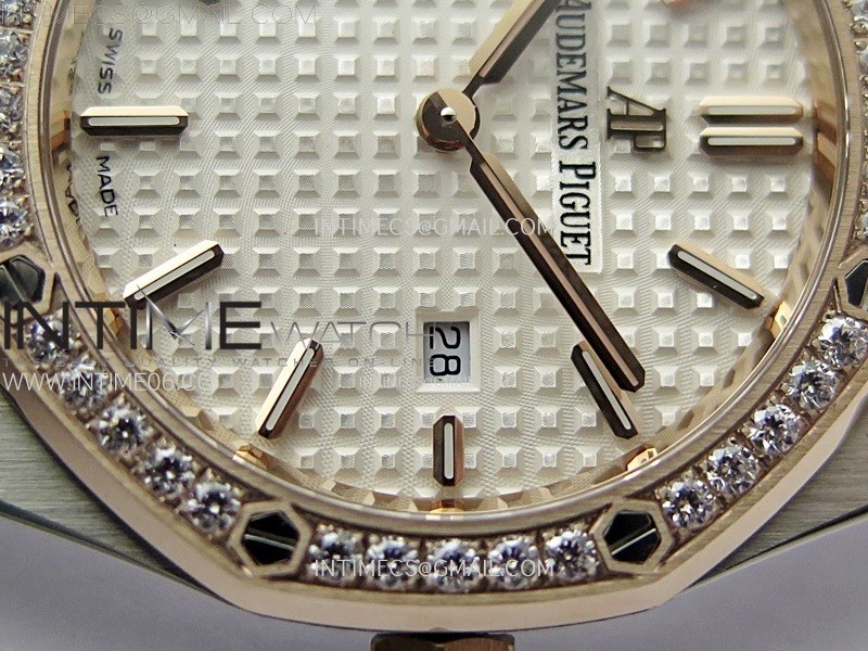 Lady Royal Oak 33mm 67651 Diamonds bezel SSRG ZF 11 Best Edition Black Textured Dial on SS Bracelet RONDA Quartz