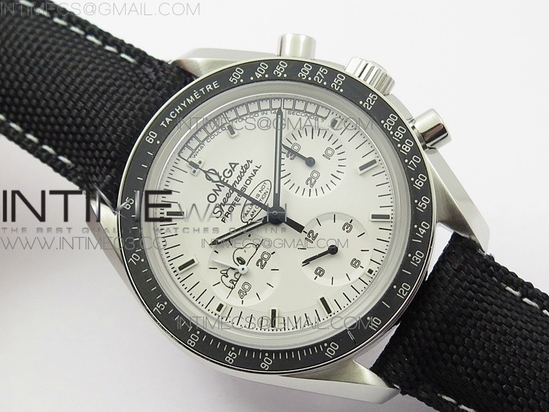 Speedmaster SS Snoopy OMF Best Edition White Dial on Nylon Strap Manual Winding Chrono Movement