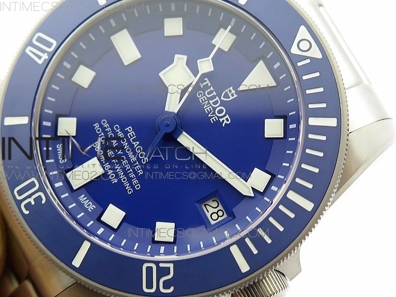 PELAGOS XF 11 V4 BEST EDITION BLUE DIAL BLUE BEZEL ON TITANIUM BRACELET MIYOTA 9015 TO CAL